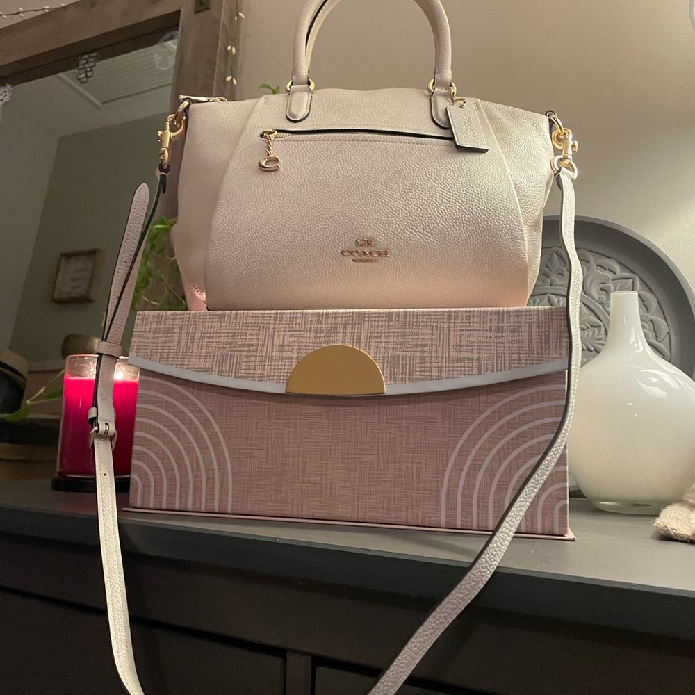 NWT authentic Bella Coach Bag